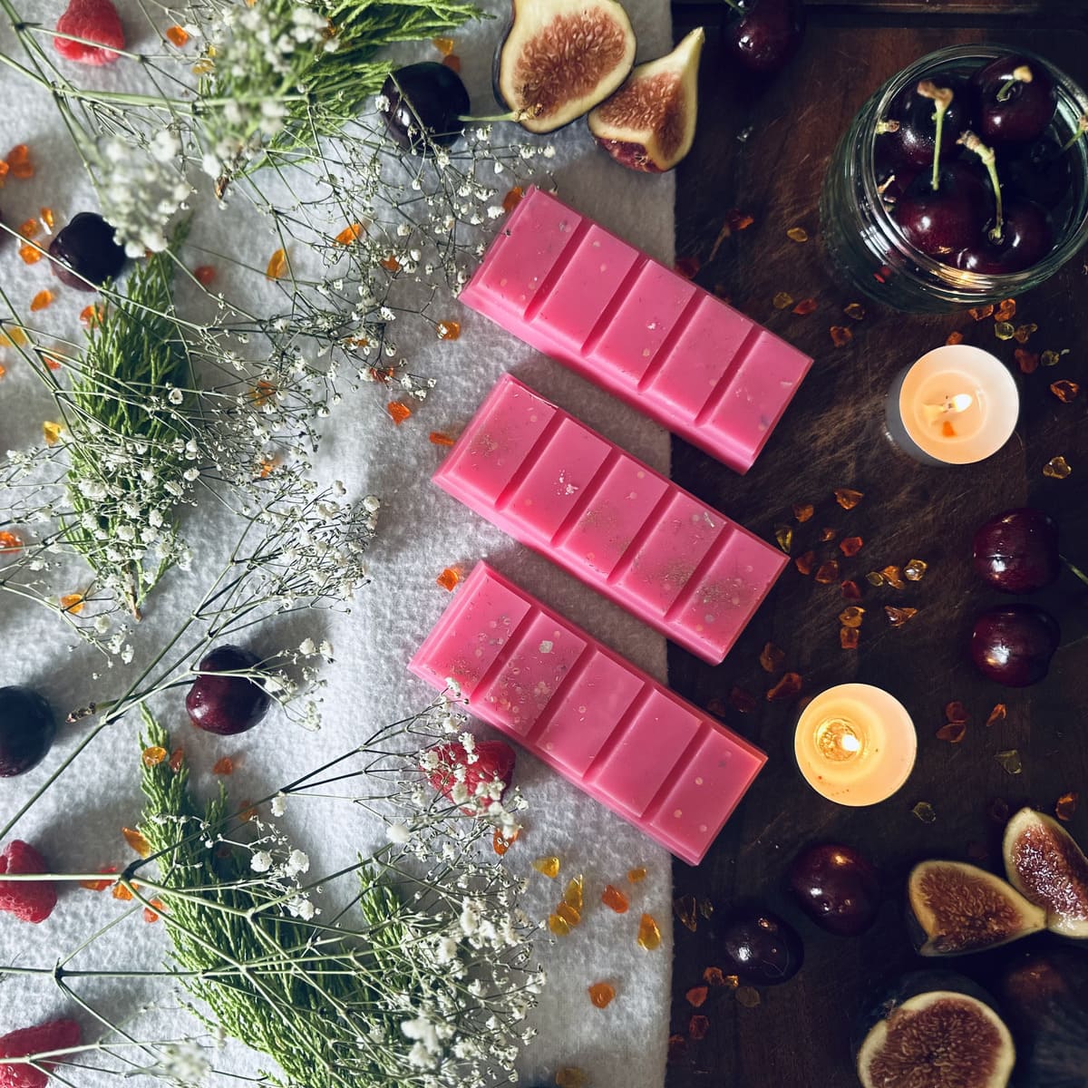 Cherry and fig scented soy wax melts  cherries and figs with winter white Christmas flowers