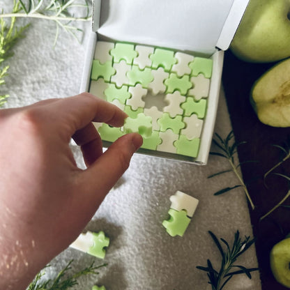 Forbidden Apple Jigsaw Puzzle Wax Melt Gift Box